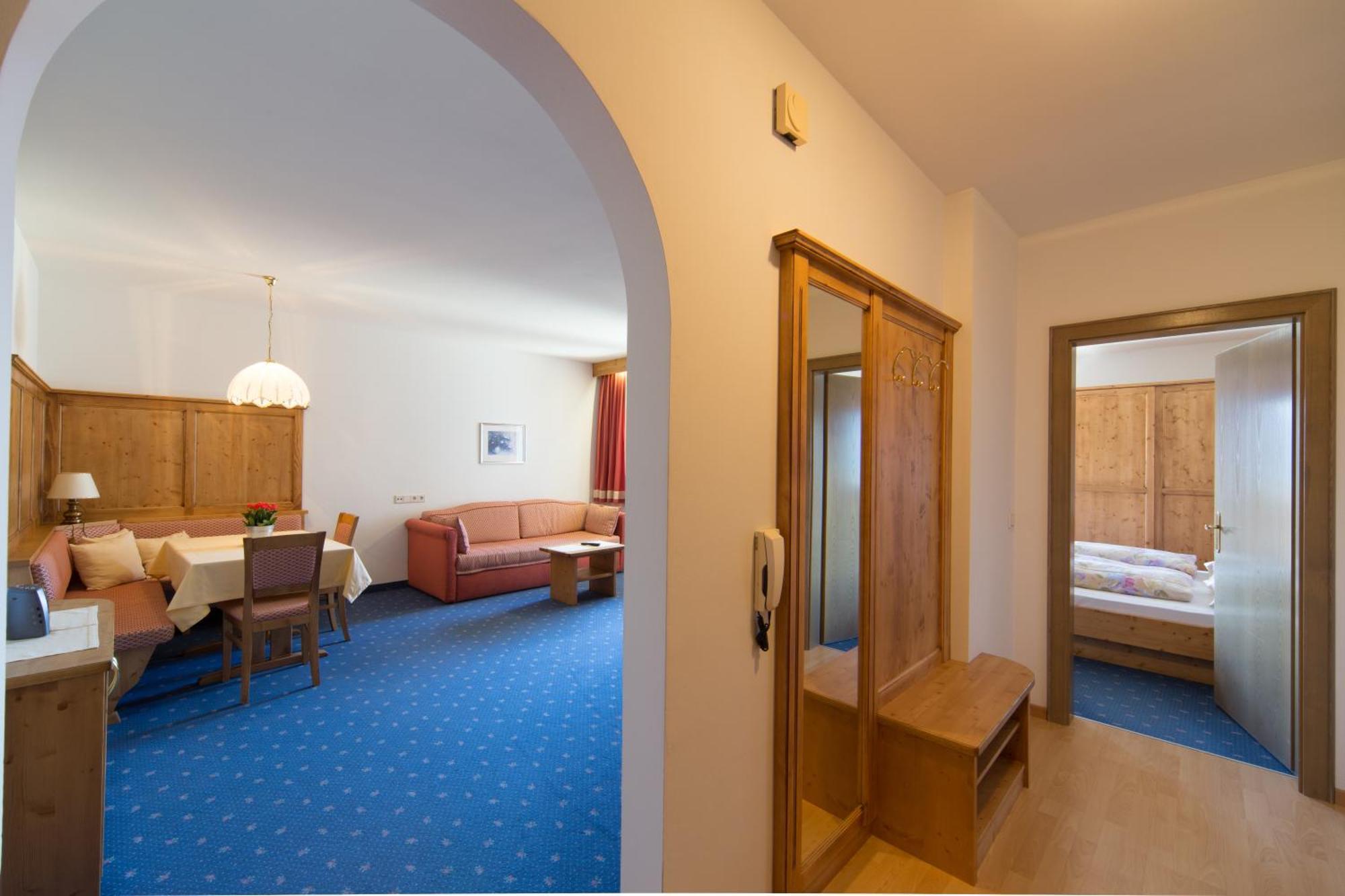 Residence Krone Schenna Pokój zdjęcie