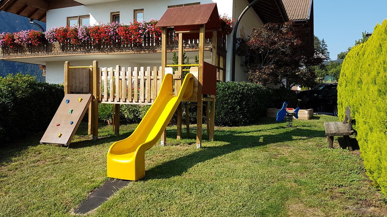 Residence Krone Schenna Zewnętrze zdjęcie