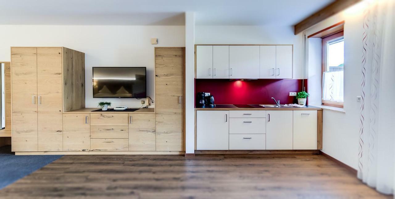 Residence Krone Schenna Zewnętrze zdjęcie