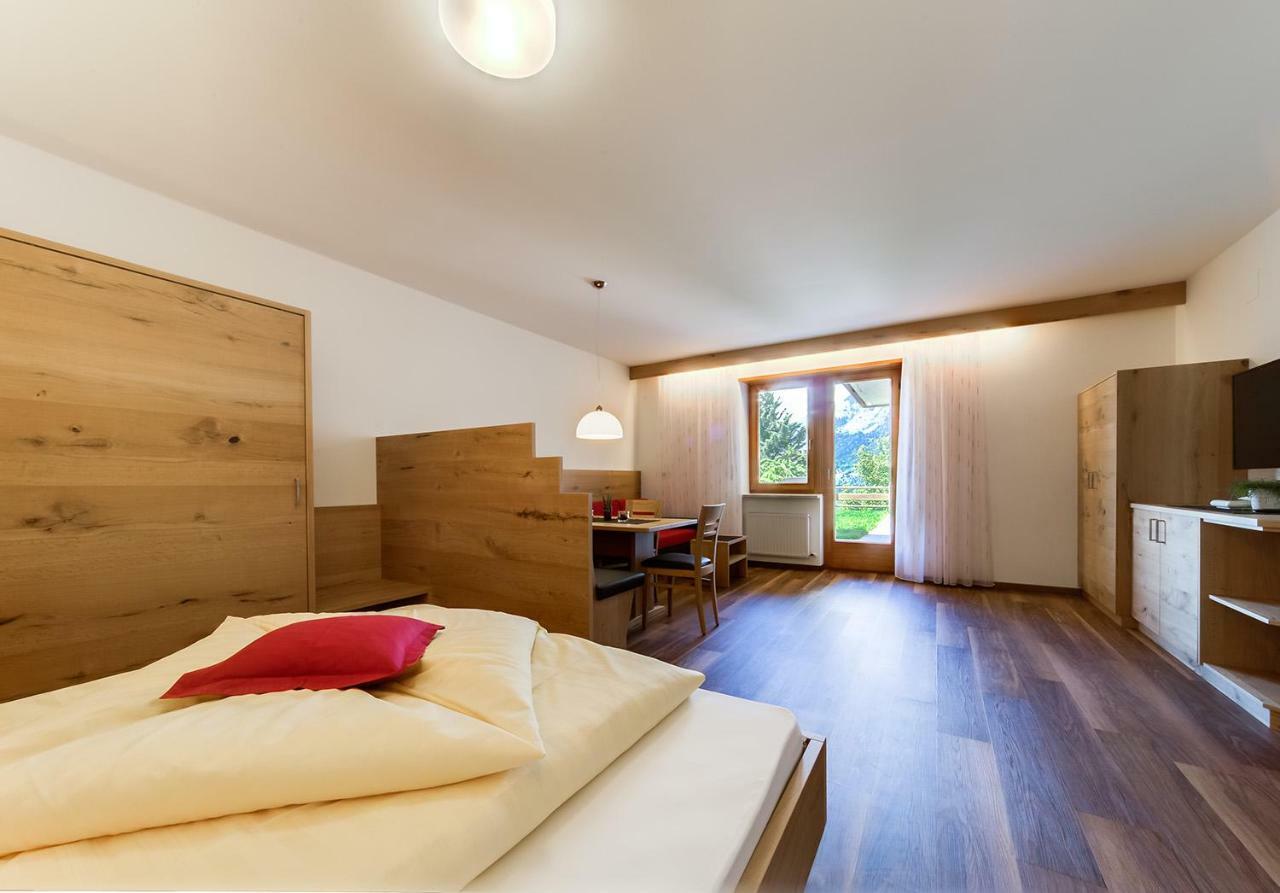 Residence Krone Schenna Zewnętrze zdjęcie