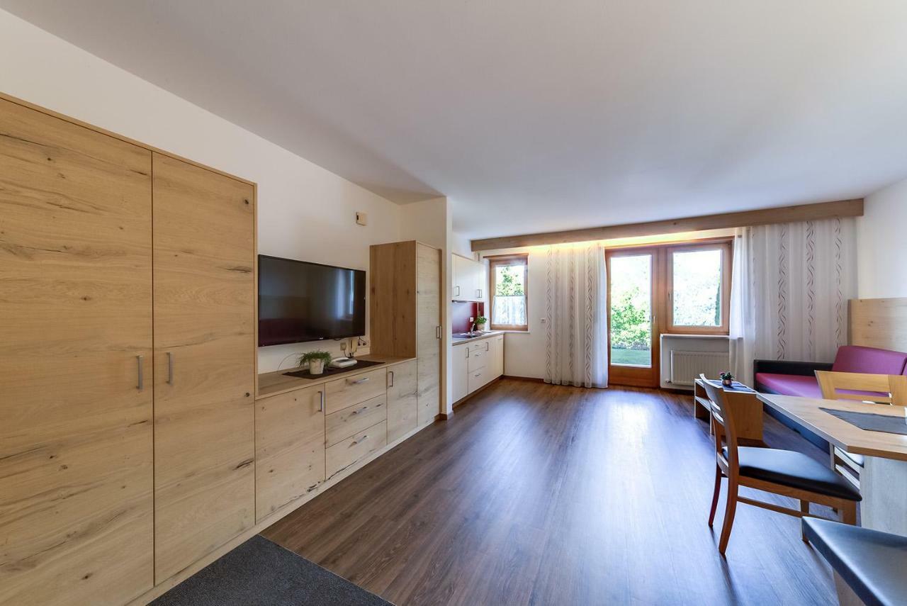 Residence Krone Schenna Zewnętrze zdjęcie
