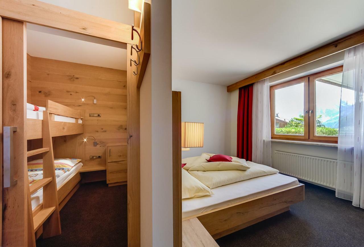 Residence Krone Schenna Zewnętrze zdjęcie