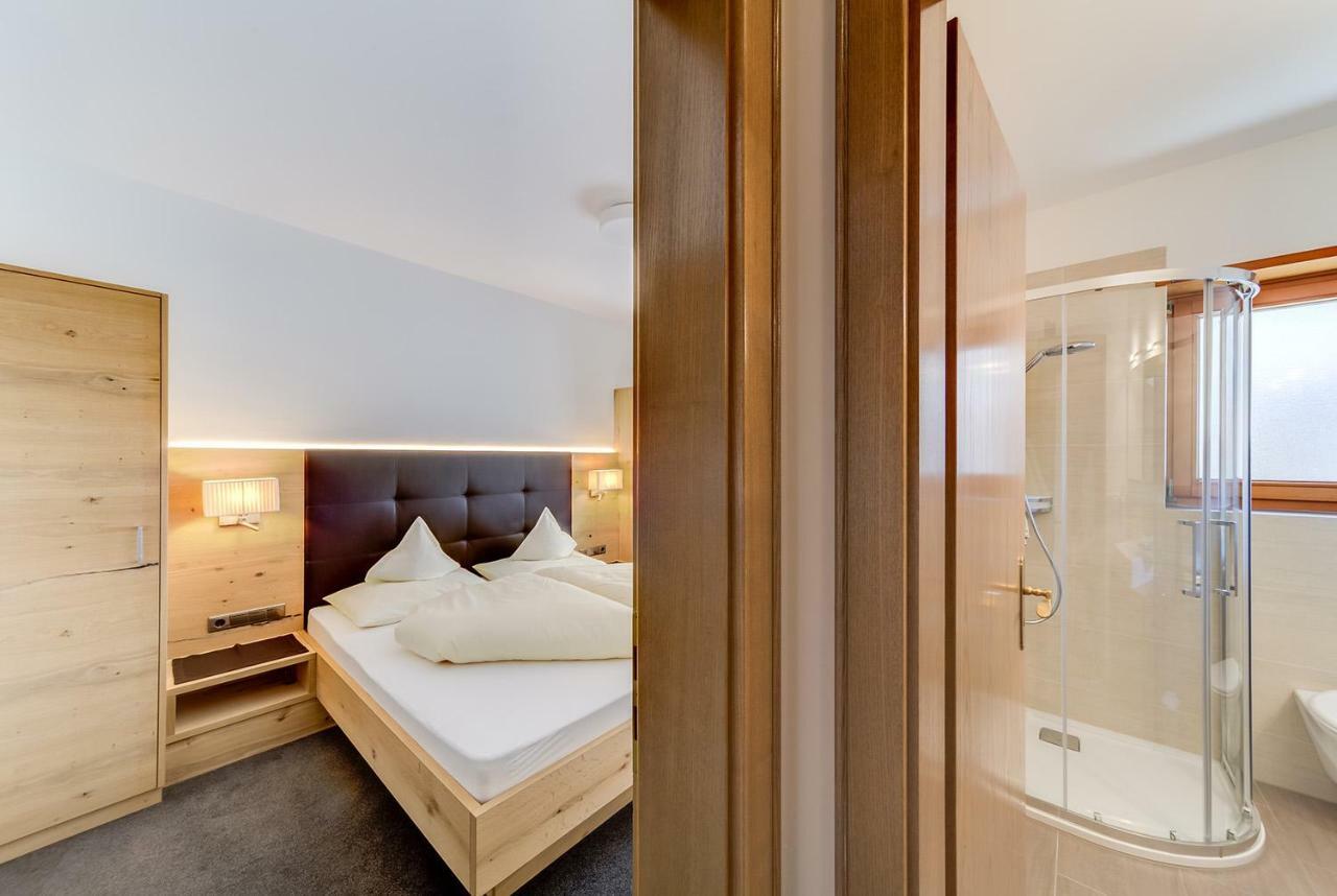 Residence Krone Schenna Zewnętrze zdjęcie