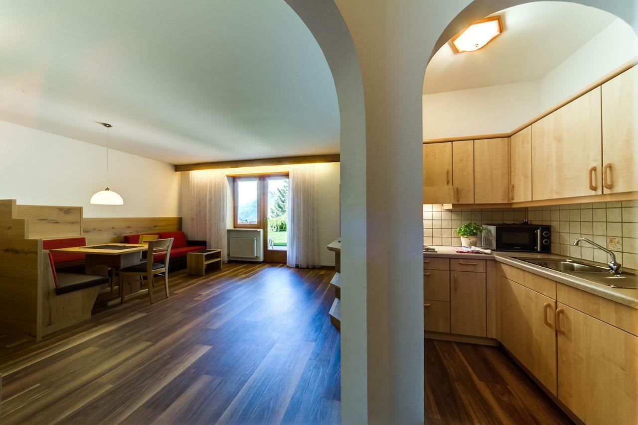 Residence Krone Schenna Zewnętrze zdjęcie
