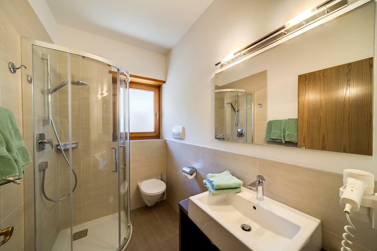 Residence Krone Schenna Zewnętrze zdjęcie